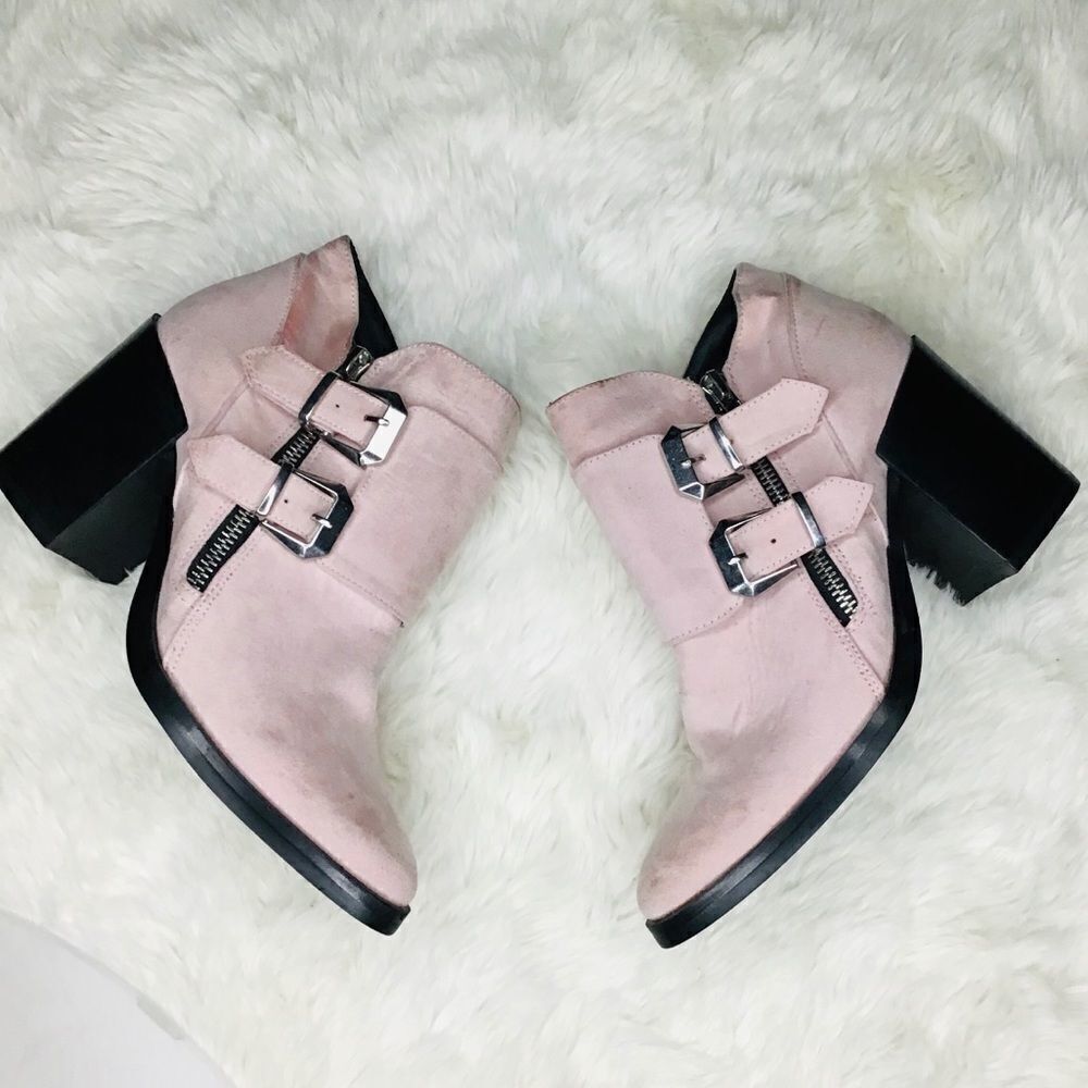 Forever 21 pink booties
